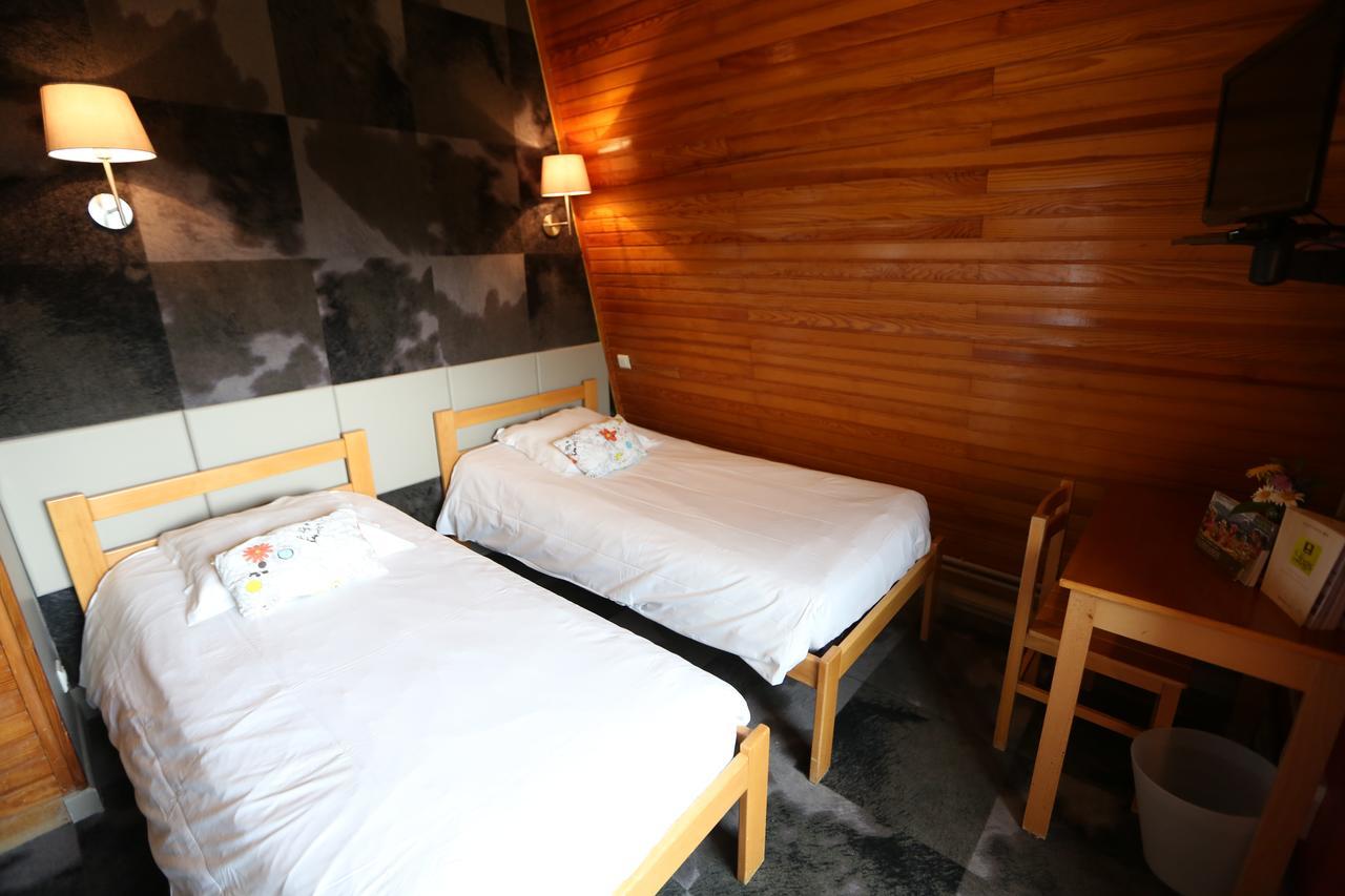 Gite-Hotel Le P'Tit Cham Льо Мон-Дор Екстериор снимка