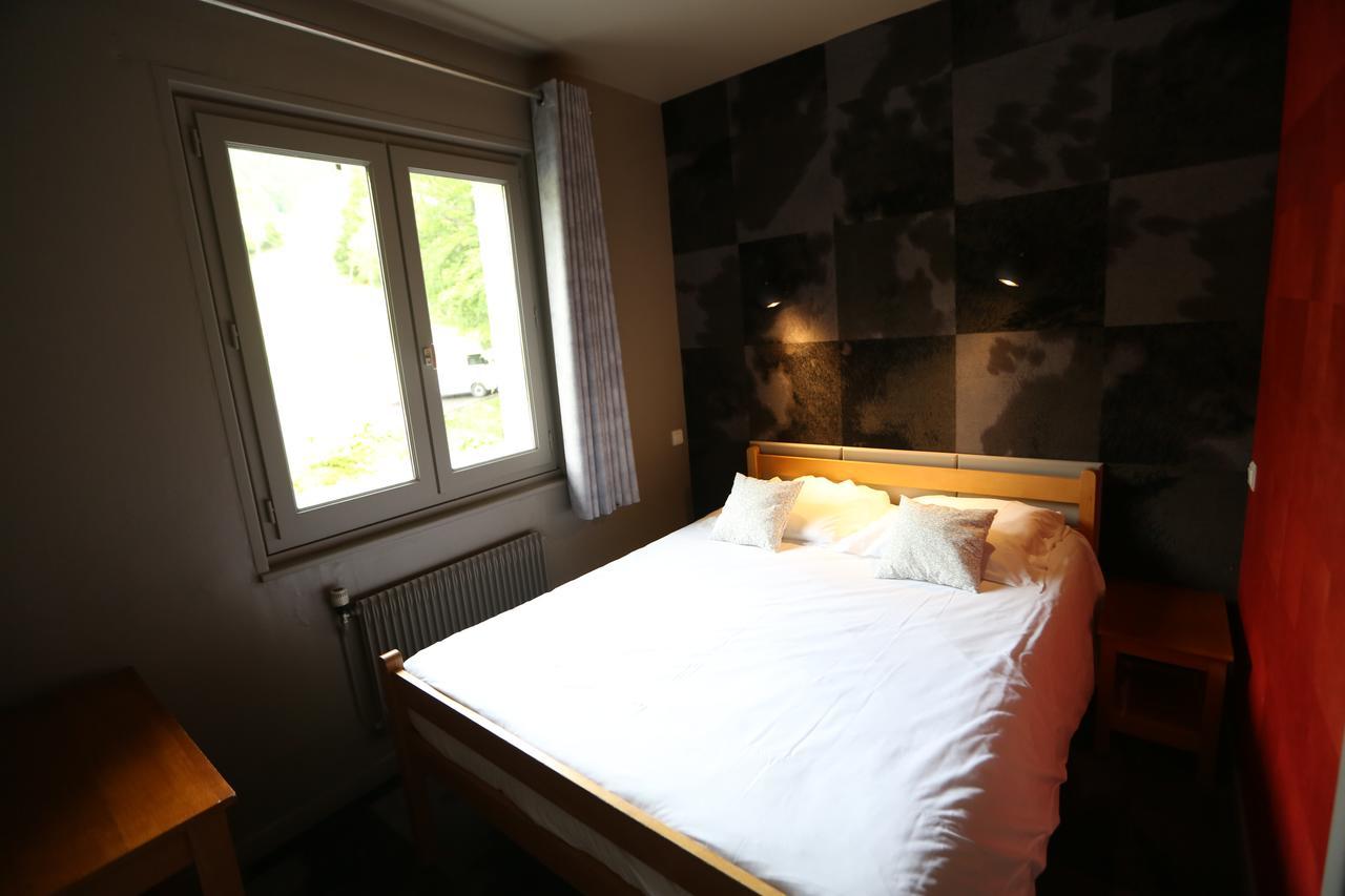 Gite-Hotel Le P'Tit Cham Льо Мон-Дор Екстериор снимка